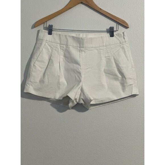 J.CREW Pants - J crew Women’s White Flat Front Pleated Shorts Side Zip Lined With Pockets Sz 10